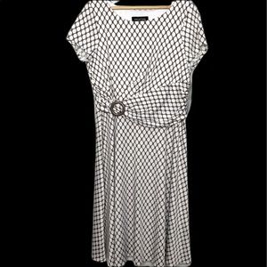 Perceptions Women’s Ivory Tan Belted Midi Patterned Dress, M